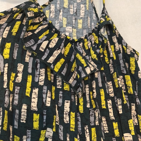 Romper - Picture 2 of 3